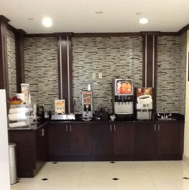 Muskogee Inn And Suites Restaurant photo